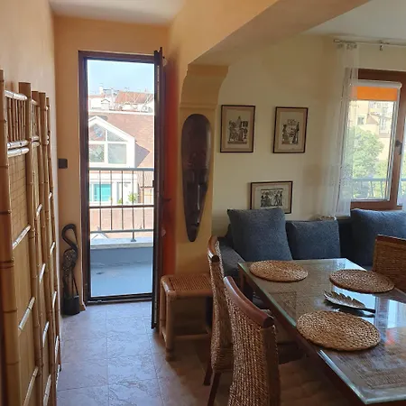 лято Apartment *